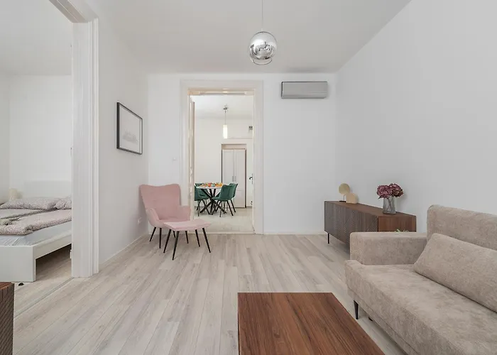 Budapest City Park Apartment